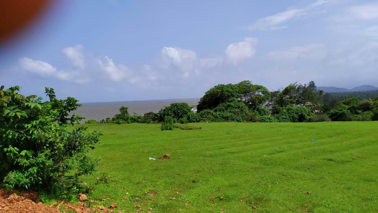 M G Cottage & Dormitory Gokarna  Esterno foto